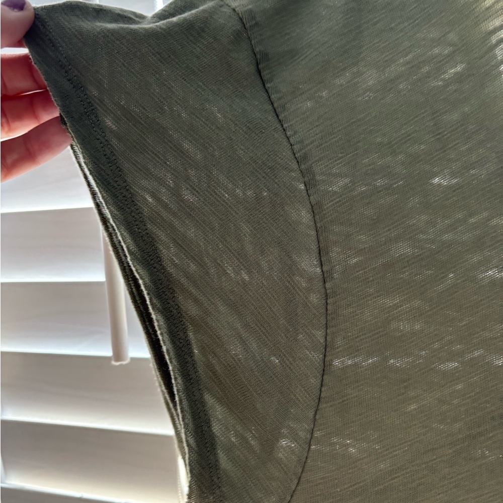 American Eagle Top - Picture 2 of 5